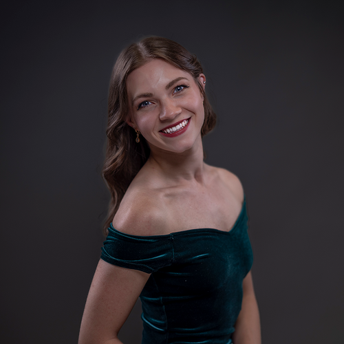 Cassandra Thoms